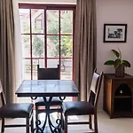 Begonvil Hotel Kaş