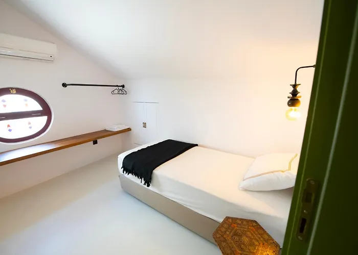 Begonvil Ξενοδοχείο *